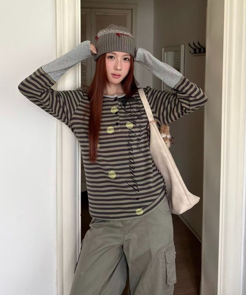 AsRiRe(アスリレイ)の「26aw ドットスタープリントボーダーレイヤード風ヘンリーネックトップス(Tシャツ/カットソー・レディース・パープル/グリーン・M)」の8枚目の写真