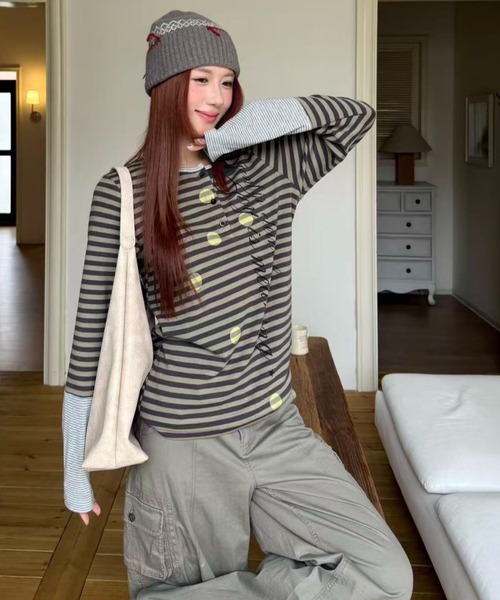 AsRiRe(アスリレイ)の「26aw ドットスタープリントボーダーレイヤード風ヘンリーネックトップス(Tシャツ/カットソー・レディース・パープル/グリーン・M)」の11枚目の写真