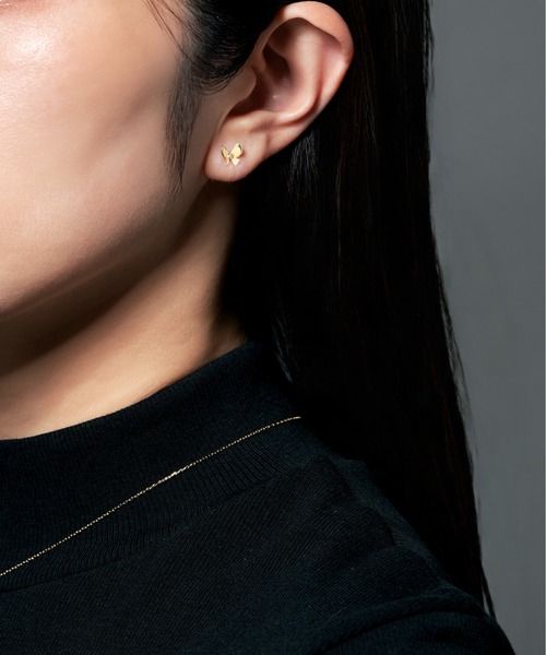 Jewel closet by L&Co.(ジュエルクローゼットバイエルアンドコー)の「K10 バタフライ モチーフ ピアス(ピアス(両耳用)・レディース・イエローゴールド・FREE)」の4枚目の写真