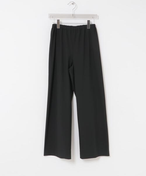 URBAN RESEARCH(アーバンリサーチ)の「『3サイズ展開』スリムストレートバイアスパンツ(その他パンツ・レディース・ブラック/チャコールグレー・38/36/40)」の9枚目の写真