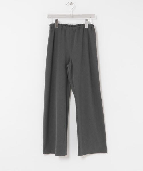 URBAN RESEARCH(アーバンリサーチ)の「『3サイズ展開』スリムストレートバイアスパンツ(その他パンツ・レディース・ブラック/チャコールグレー・38/36/40)」の18枚目の写真