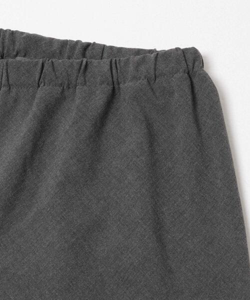 URBAN RESEARCH(アーバンリサーチ)の「『3サイズ展開』スリムストレートバイアスパンツ(その他パンツ・レディース・ブラック/チャコールグレー・38/36/40)」の19枚目の写真
