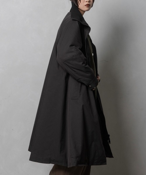 MARECHAL TERRE(マルシャルテル)の「リバーシブルキルティングAラインコート(その他アウター・レディース・モカ/サンドベージュ/ブラック/ネイビー・MEDIUM)」の14枚目の写真