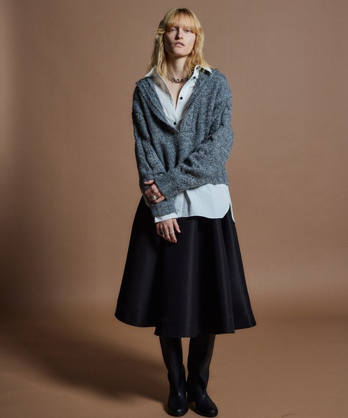 MAISON SPECIAL（メゾンスペシャル）の「【26WINTER PRE-ORDER】Cable Hoodie Short Knit/ケーブルフーディショートニット（ニット/セーター・レディース・ブラック/グレー/レッド・FREE）」の11枚目の写真