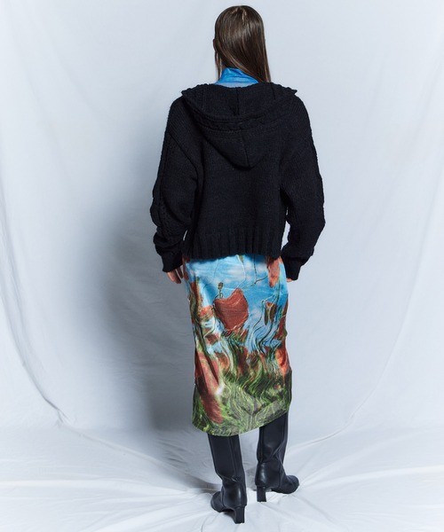MAISON SPECIAL（メゾンスペシャル）の「【26WINTER PRE-ORDER】Cable Hoodie Short Knit/ケーブルフーディショートニット（ニット/セーター・レディース・ブラック/グレー/レッド・FREE）」の21枚目の写真