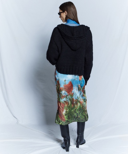 MAISON SPECIAL（メゾンスペシャル）の「【26WINTER PRE-ORDER】Cable Hoodie Short Knit/ケーブルフーディショートニット（ニット/セーター・レディース・ブラック/グレー/レッド・FREE）」の22枚目の写真