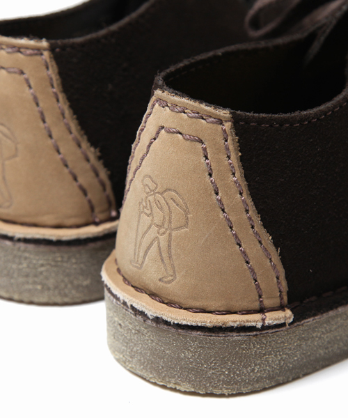 Clarks（クラークス）の「Clarks:DESERT TREK(kids)（ブーツ・キッズ・ベージュ/ブラック/ブラウン・18/15 /17/19/16）」の8枚目の写真