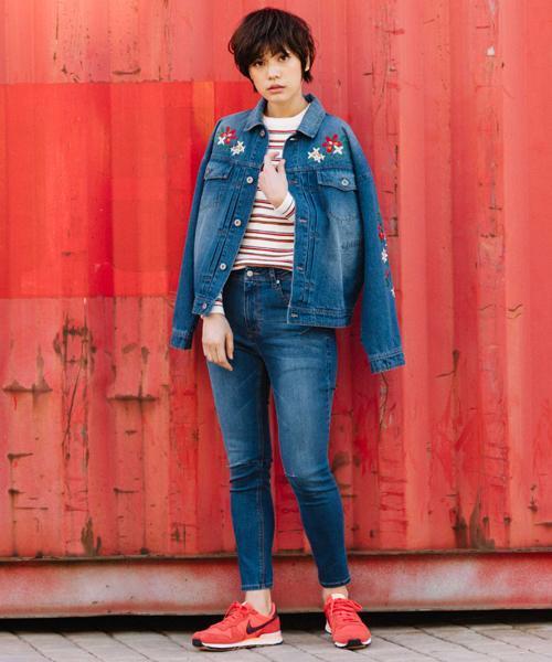 DOUBLE NAME（ダブルネーム）の「ハイブリットデニムスリムサルエルパンツ（デニムパンツ・レディース・ブルー/ブラック/ネイビー/サックスブルー・SMALL/MEDIUM/LARGE/X-SMALL）」の3枚目の写真