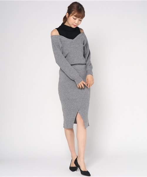 ROGER AND RAW（ロジャーアンドロウ）の「Roger&Raw / 畦ハイネック重ね着風ワンピース（ワンピース・レディース・ブラック/グレー/ベージュ/ネイビー・M）」の16枚目の写真