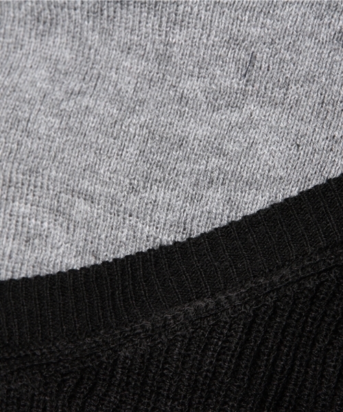 ROGER AND RAW（ロジャーアンドロウ）の「Roger&Raw / 畦ハイネック重ね着風ワンピース（ワンピース・レディース・ブラック/グレー/ベージュ/ネイビー・M）」の10枚目の写真