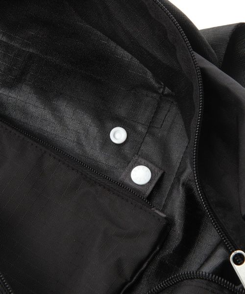 niko and...（ニコアンド）の「[CITY CREEK]パッカブルボストン（ボストンバッグ・レディース・ブラック/ピンク/ライトイエロー/セージグリーン/グレー・0）」の17枚目の写真