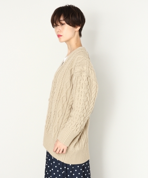 LOWRYS FARM(ローリーズファーム)の「ケーブルロングカーディガン 805089(カーディガン/ボレロ・レディース・オフホワイト/ブラウン/ベージュ・FREE)」の5枚目の写真