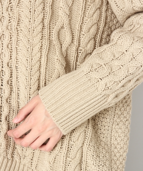 LOWRYS FARM(ローリーズファーム)の「ケーブルロングカーディガン 805089(カーディガン/ボレロ・レディース・オフホワイト/ブラウン/ベージュ・FREE)」の9枚目の写真