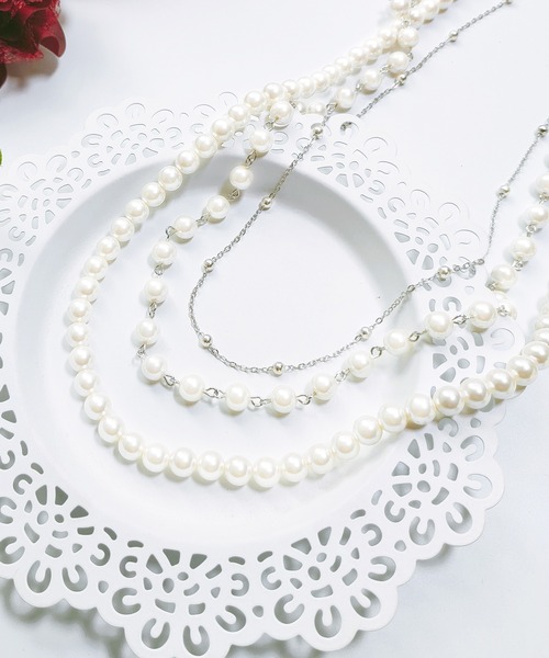 DRESS STAR（ドレス スター）の「チェーン×2連フェイクパールデザインネックレス（ネックレス・レディース・ホワイト/シルバー・フリー）」の2枚目の写真