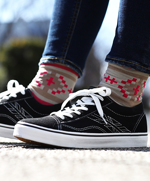 チチカカ チチカカ の ナバホステッチ刺繍スニーカー スニーカー Wear