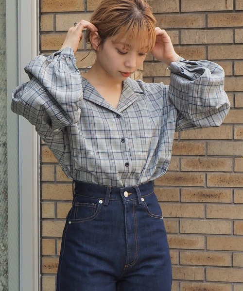 tiptop(ティップトップ)の「【web限定アイテム】ボリューム開襟ブラウス(シャツ/ブラウス・レディース・ブラック/オフホワイト/キナリ/ブルー/スモークピンク/ベージュ/グレー・FREE)」の22枚目の写真