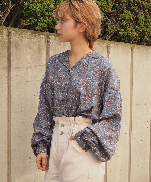 tiptop(ティップトップ)の「【web限定アイテム】ボリューム開襟ブラウス(シャツ/ブラウス・レディース・ブラック/オフホワイト/キナリ/ブルー/スモークピンク/ベージュ/グレー・FREE)」の15枚目の写真