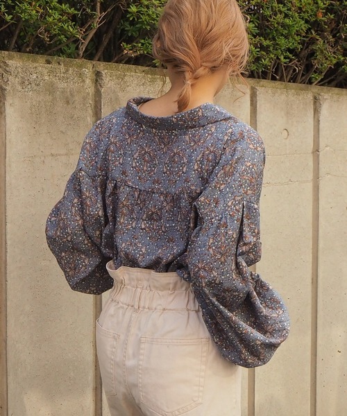 tiptop(ティップトップ)の「【web限定アイテム】ボリューム開襟ブラウス(シャツ/ブラウス・レディース・ブラック/オフホワイト/キナリ/ブルー/スモークピンク/ベージュ/グレー・FREE)」の14枚目の写真