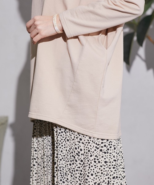 Chaco closet（チャコ クローゼット）の「裏毛コクーンビッグシルエットステッチポケット付きカットソー（Tシャツ/カットソー・レディース・ライトカーキ/ベージュ/ネイビー/杢グレー/オフホワイト/ブラック・FREE）」の13枚目の写真