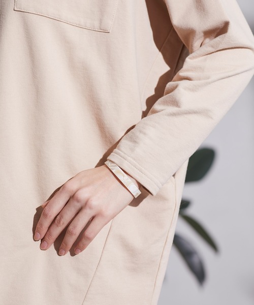 Chaco closet（チャコ クローゼット）の「裏毛コクーンビッグシルエットステッチポケット付きカットソー（Tシャツ/カットソー・レディース・ライトカーキ/ベージュ/ネイビー/杢グレー/オフホワイト/ブラック・FREE）」の12枚目の写真