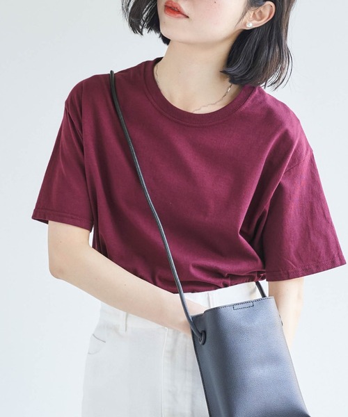 FRUIT OF THE LOOM(フルーツオブザルーム)の「【FRUIT OF THE LOOM】レディース フルーツオブザルーム オーバーサイズ クルーネック 半袖 Tシャツ(Tシャツ/カットソー・レディース・ブラウン系その他/マルーン/チャコール/ナチュラル/グリーン系その他/ホワイト/ブラック/パープル/ブルー系その他/ヘザーグレー/カーキ/セージグリーン・S/M/L)」の12枚目の写真