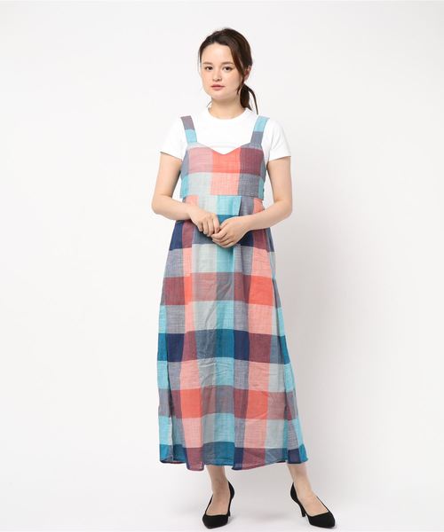 KOBE LETTUCE（コウベレタス）の「バックオープンノースリーブマキシ丈ワンピース（ワンピース・レディース・ベージュ/イエロー系その他/レッド系その他・FREE）」の3枚目の写真