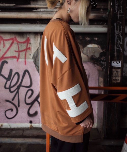 rovtski（ロフトスキー）の「【ビッグシルエット】INLAY JERZY 230G EMB SWEAT SS F/インレイジャージー 刺繍スウェット半袖（Tシャツ/カットソー・レディース・ホワイト/ブラック/ベージュ/ピンク・FREE）」の8枚目の写真