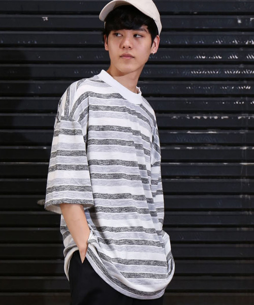 revertical（リバーティカル）の「ボーダー柄 ワイド ビッグシルエットTシャツ（Tシャツ/カットソー・メンズ・ネイビー/グレー・M/L）」の2枚目の写真