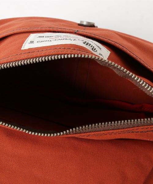 Butler Verner Sails(バトラーヴァーナーセイルス)の「10号パラフィンフラップショルダー(ショルダーバッグ・メンズ・ベージュ/ネイビー/レッド/キャメル・FREE)」の17枚目の写真