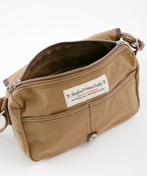 Butler Verner Sails(バトラーヴァーナーセイルス)の「10号パラフィンフラップショルダー(ショルダーバッグ・メンズ・ベージュ/ネイビー/レッド/キャメル・FREE)」の22枚目の写真