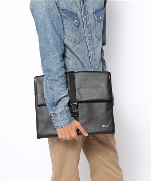 WHO'S WHO gallery（フーズフーギャラリー）の「【BELY】Document Case（クラッチバッグ・メンズ・ブラック/レッド/グレー/ホワイト/ネイビー・FREE）」の6枚目の写真