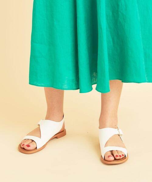 BEAUTY&YOUTH UNITED ARROWS（ビューティーアンドユースユナイテッドアローズ）の「BY サイドオープンバックストラップサンダル о（サンダル・レディース・ホワイト/ブラック/ダークブラウン/その他1・35h/36/36h/37/37h/38）」の16枚目の写真