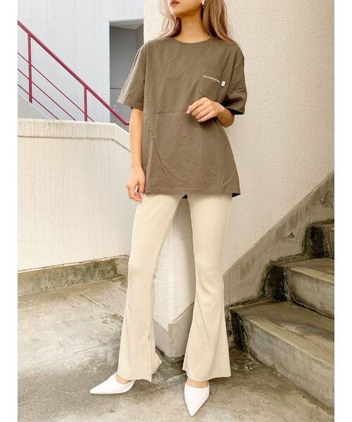 たろ/ブランド販売/即購入ok┈♡゛ GYDA（ジェイダ）の「【WEB限定】paparazzi bunnyロゴT/S（T