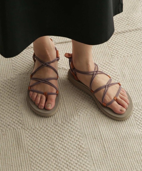 Teva（テバ）の「Teva　VOYA INFINITY（サンダル・レディース・ラベンダー/ブラック・8/6/7）」の3枚目の写真