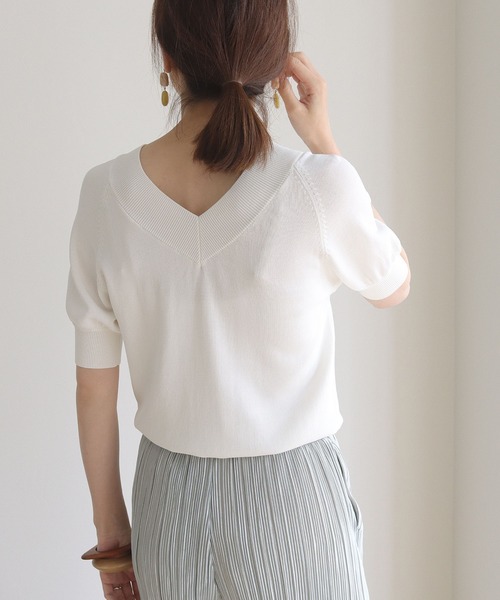 HER CLOSET(ハークローゼット)の「【HERCLOSET】前後2wayハーフスリーブニット(ニット/セーター・レディース・ホワイト/ブラック/グレイッシュベージュ/カーキ/ブルー・M)」の7枚目の写真