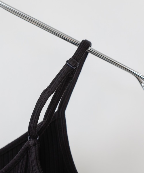 COLONY 2139(コロニートゥーワンスリーナイン)の「【UVカット】ランダムテレコ2WAY短丈キャミソール(ストラップ調整可能)(キャミソール・レディース・オフホワイト/ブラック/ブルー系その他・FREE)」の12枚目の写真