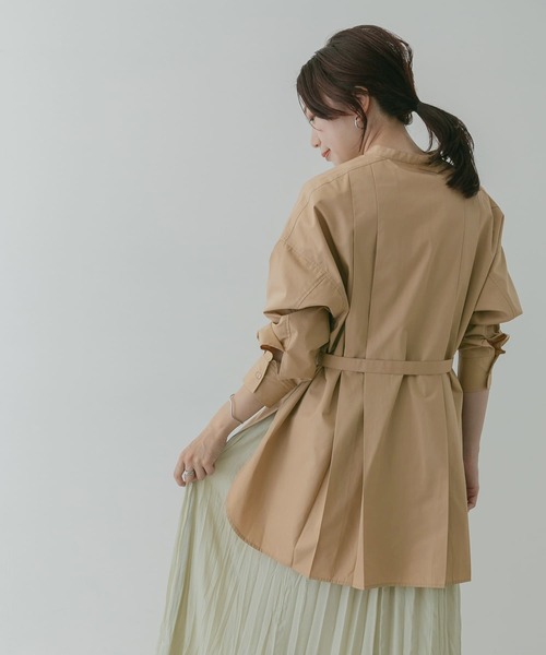 KBF+(ケービーエフプラス)の「KBF+ ボリュームタックベルトシャツ∴(シャツ/ブラウス・レディース・ベージュ・ONE)」の12枚目の写真