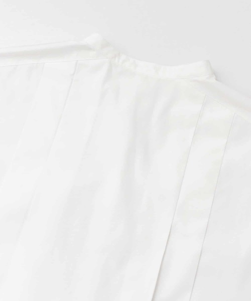 KBF+(ケービーエフプラス)の「KBF+ ボリュームタックベルトシャツ∴(シャツ/ブラウス・レディース・ベージュ・ONE)」の10枚目の写真