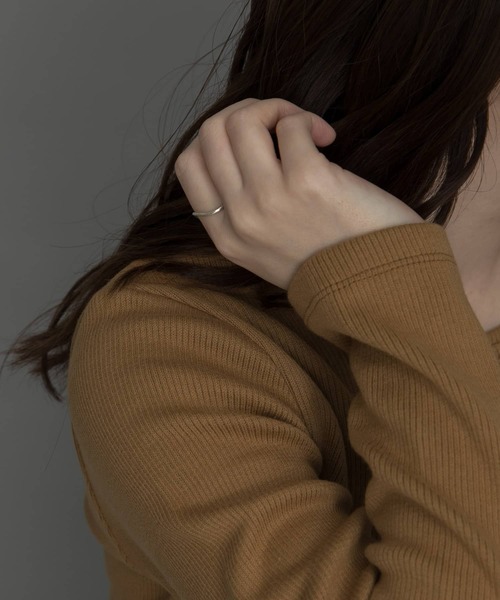 SMELLY(スメリー)の「silver925ウェーブリング(リング・レディース・ゴールド/シルバー・-)」の4枚目の写真