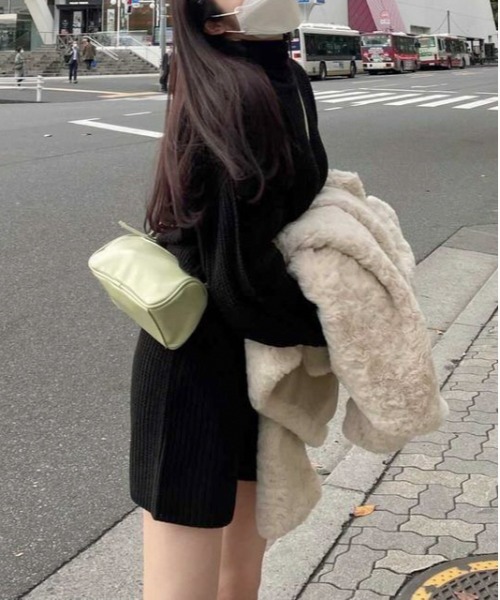 EPIMI E'PIMMY（エピミエピミー）の「《Set upにも》シンプルニットショーパン（その他パンツ・レディース・ブラック/グレー/オフホワイト/ワイン・MEDIUM）」の13枚目の写真