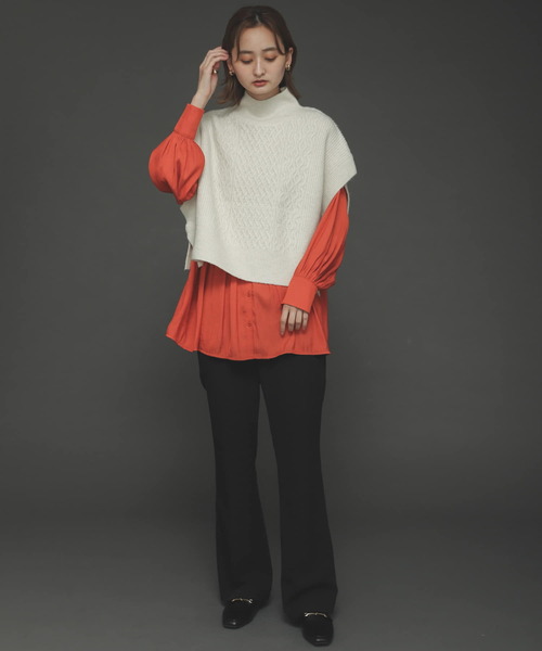 SENSE OF PLACE by URBAN RESEARCH（センスオブプレイスバイアーバンリサーチ）の「ストレッチアルパカケーブルショートベスト（ベスト・レディース・ライトブルー/ブラック/アイボリー・ONE）」の13枚目の写真