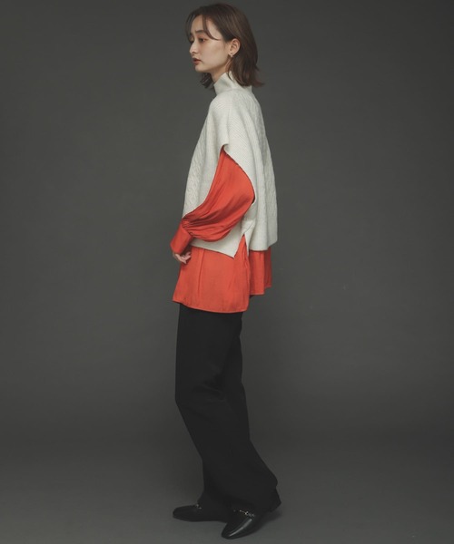 SENSE OF PLACE by URBAN RESEARCH（センスオブプレイスバイアーバンリサーチ）の「ストレッチアルパカケーブルショートベスト（ベスト・レディース・ライトブルー/ブラック/アイボリー・ONE）」の9枚目の写真