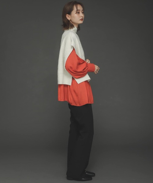 SENSE OF PLACE by URBAN RESEARCH（センスオブプレイスバイアーバンリサーチ）の「ストレッチアルパカケーブルショートベスト（ベスト・レディース・ライトブルー/ブラック/アイボリー・ONE）」の18枚目の写真