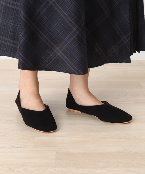 SHOO・LA・RUE（シューラルー）の「◆かかとやわらかスクエアパンプス（パンプス・レディース・ブラック/サンドベージュ/ピンク系9/カーキ・25/40/45/30/35/50）」の8枚目の写真