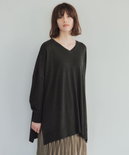 YECCA VECCA（イェッカヴェッカ）の「2wayサイドスリットロングニット＊（ニット/セーター・レディース・チャコールグレー/ダークグリーン/杢グレー/ベージュ・FREE）」の2枚目の写真