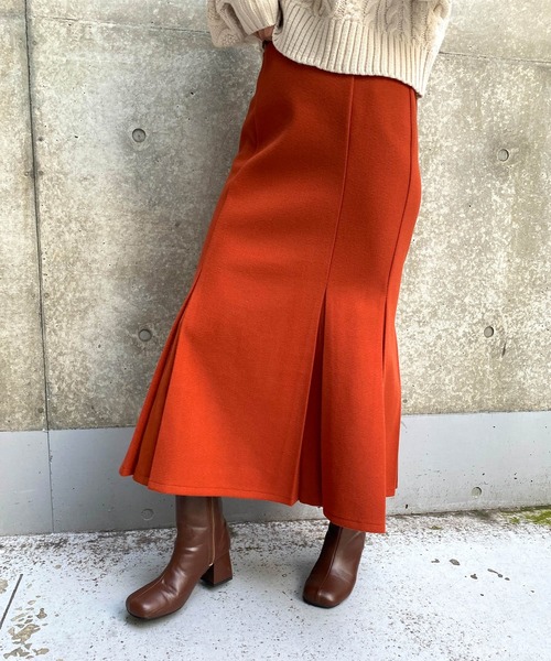 MLI'A（エムリア）の「切替フェイクウールマーメイド／サテンスカート（スカート・レディース・ブラック/ブラウン系その他2/ブラック系/グリーン/レンガ/ライトベージュ・FREE）」の6枚目の写真