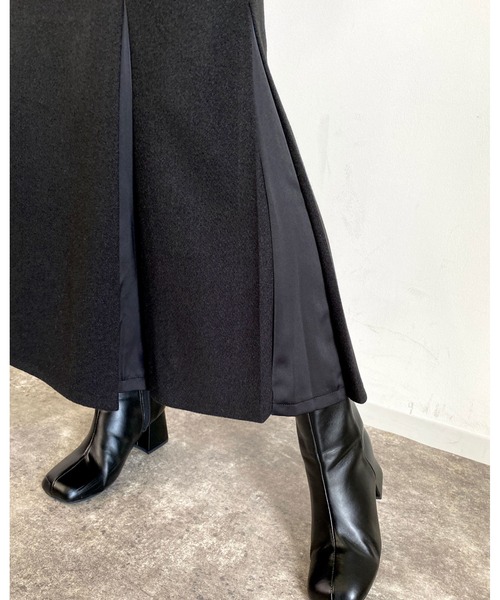 MLI'A（エムリア）の「切替フェイクウールマーメイド／サテンスカート（スカート・レディース・ブラック/ブラウン系その他2/ブラック系/グリーン/レンガ/ライトベージュ・FREE）」の2枚目の写真