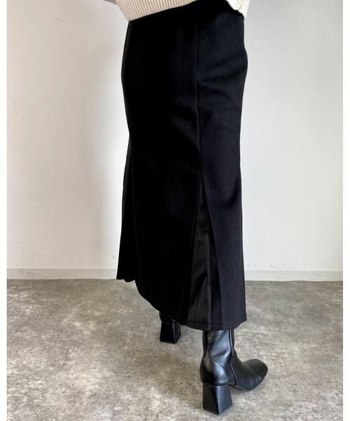 MLI'A（エムリア）の「切替フェイクウールマーメイド／サテンスカート（スカート・レディース・ブラック/ブラウン系その他2/ブラック系/グリーン/レンガ/ライトベージュ・FREE）」の7枚目の写真