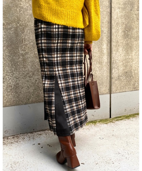 MLI'A（エムリア）の「切替フェイクウールマーメイド／サテンスカート（スカート・レディース・ブラック/ブラウン系その他2/ブラック系/グリーン/レンガ/ライトベージュ・FREE）」の21枚目の写真