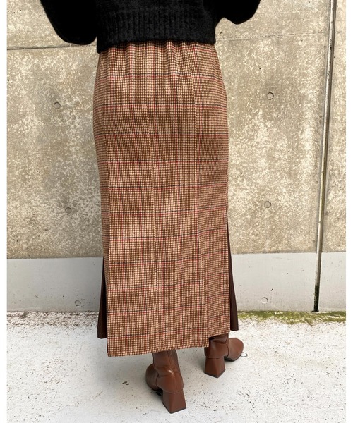 MLI'A（エムリア）の「切替フェイクウールマーメイド／サテンスカート（スカート・レディース・ブラック/ブラウン系その他2/ブラック系/グリーン/レンガ/ライトベージュ・FREE）」の15枚目の写真